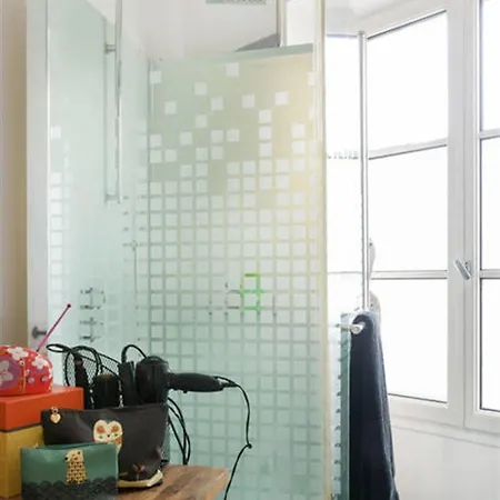 Great Modern Studio Bastille Apartment *