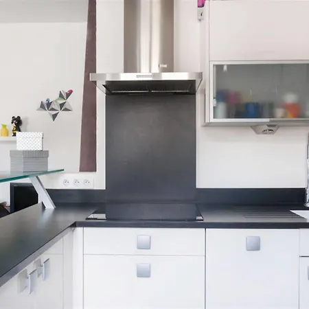 Great Modern Studio Bastille