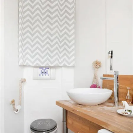 Great Modern Studio Bastille *